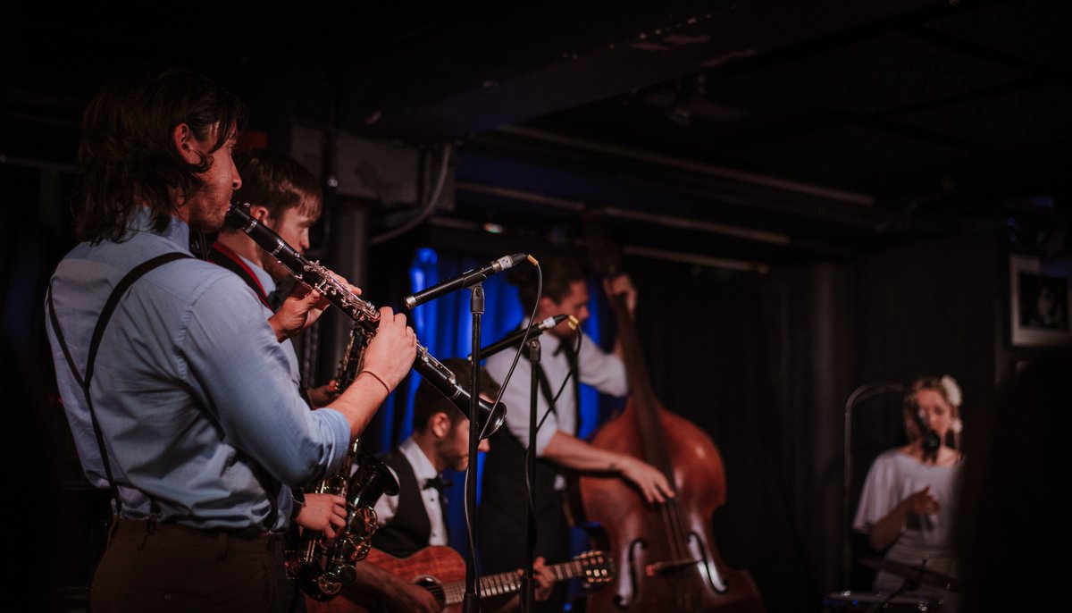 NightandDayColl's tweet photo. Wonderful Laura Martha Photography <3 #photography #musicians #London #Vintage #Vintagestyle #swingband #uk #england https://t.co/rWIDi9Zzfv