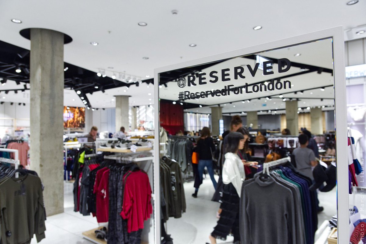 marcin_libera's tweet photo. Reserved to present a new collection of clothes opening the same autumn season on during the evening shopping promotion."Oxford Street In-Store Event" a year after the official opening of the Oxford Street store. @ReservedUK #ReservedforLondon #ReservedUK @BritishVogue https://t.co/OT6od9qhxO