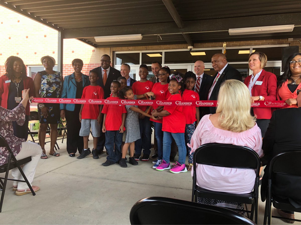 Oakdale Elementary (@oakdaleelement) on Twitter photo Our official ribbon cutting went wonderfully and we all want a poster of those giant scissors! <a href="/TCSBoardofEd/">T๐S Board of Ed</a> Our official ribbon cutting went wonderfully and we all want a poster of those giant scissors! <a href="/TCSBoardofEd/">T๐S Board of Ed</a>