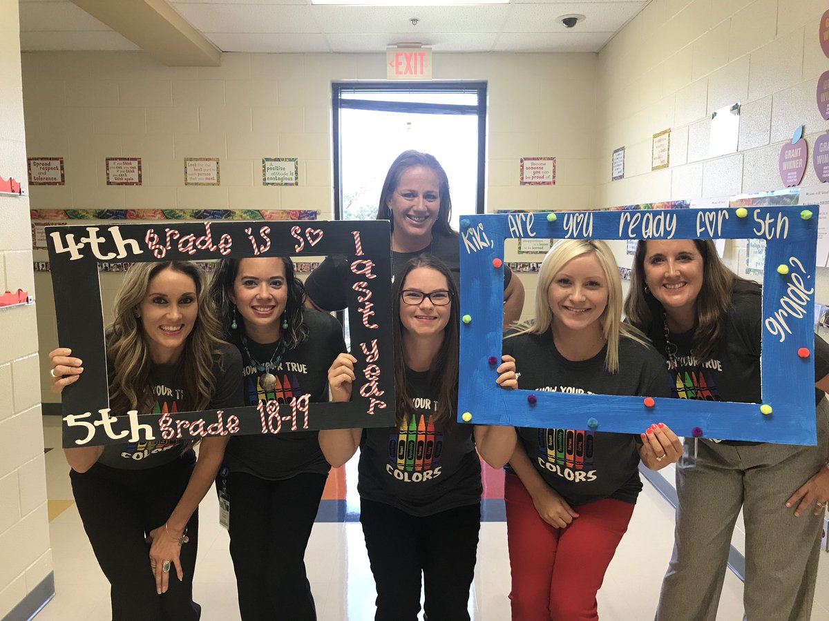 TraciContreras_'s tweet photo. @NISDOtt Meet the Teacher was a success! We are ready for our 5th graders Monday morning! #Ott15Years #Ott5th #ThisIsOtt @Carrie_C_Gray @jaclyn_moncus @VanessaJasinski @jhudon14 https://t.co/XR3DiyEf1z