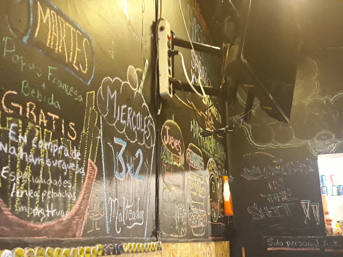 En nuestro barrio se encuentran las #Hamburguesas <a href="/lospelonchas/">Los Pelonchas</a> #HamburguesasConActitud
Les espera un excelente trato e increíbles preparaciones.