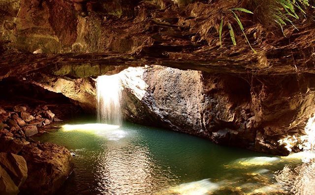 A short walk from the car park and you will be at Natural Arch, a place that’s just so peaceful and calming. Located in the Natural Bridge section on the Springbrook National Park in South East Queensland. 
#tv_australia#wow_australia2018#mynikonlife#poc… ift.tt/2PyrLP2
