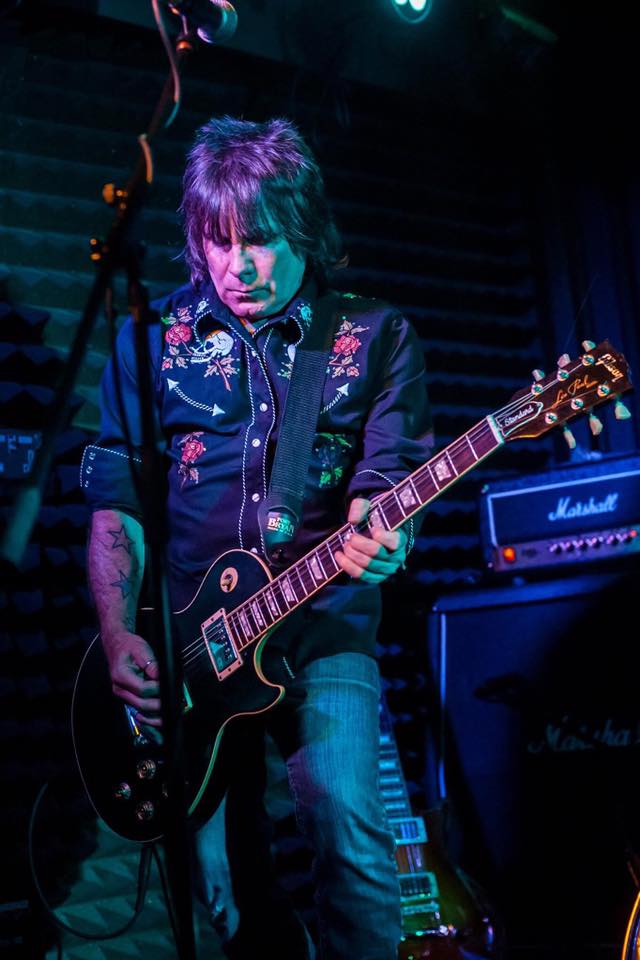 Gary 'Johnny Thunders' Pearce #BBCRadio2 #Barrysband #CarFest2018