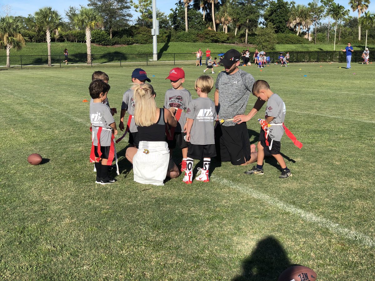 xonichollexo's tweet image. One thing I learned after my first week of flag football practices with five year old boys is they love the words poop, butt, and fart. This is a whole new ball 🏈 game. 😉❤️#momofboys #thisisnormal #MyTeam #godolphins #coach