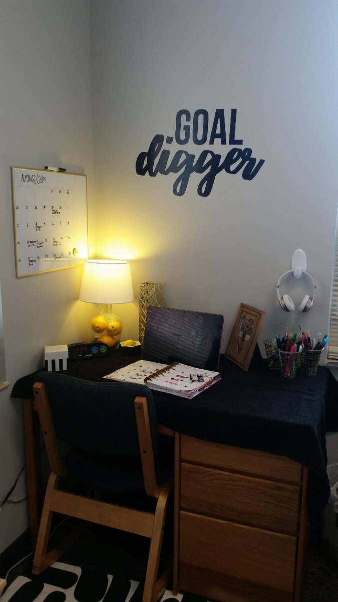 dichellejordan's tweet image. ✨🍋 #JuniorSZNloading