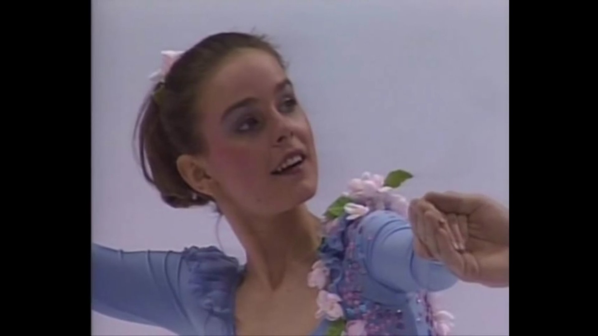 わんこ シェルバコワちゃんのお顔 エカテリーナ ゴルデーワさんの若いころに似てる と思う これは年カルガリー 彼女が16才位かな T Co Kp6xdxmohs Twitter わんこ シェルバコワちゃんのお顔 エカテリーナ ゴルデーワさんの若いころに似てる と思う これは年カルガリー 彼女が16才位かな T Co Kp6xdxmohs Twitter