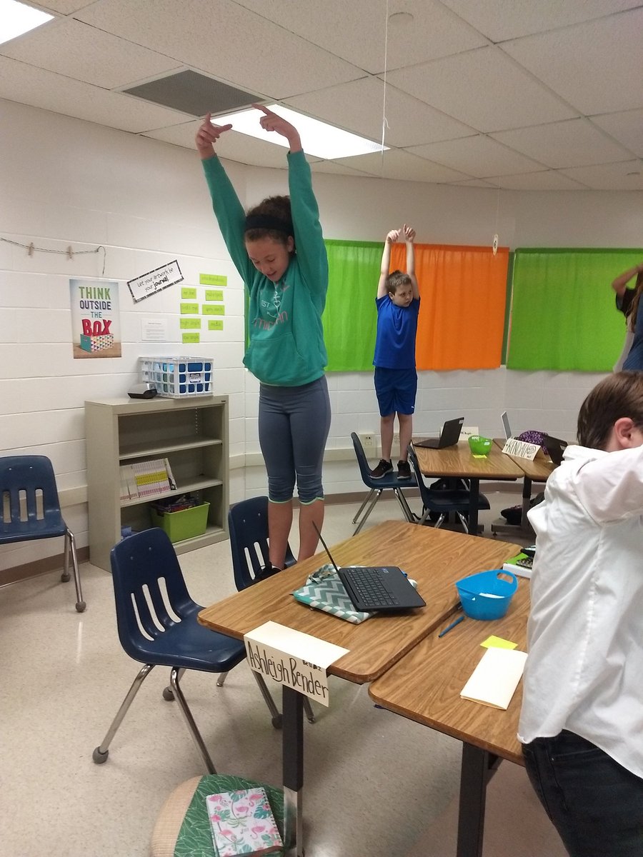 Mrs_ePate's tweet photo. Learning about angles in photography during Media Maker Space today! We tried it out with imaginary cameras first. Kinesthetic learning! Can't wait to see their actual photographs tomorrow! #excitedlearners #digitalstories #mmspace https://t.co/Rvv64fJANI