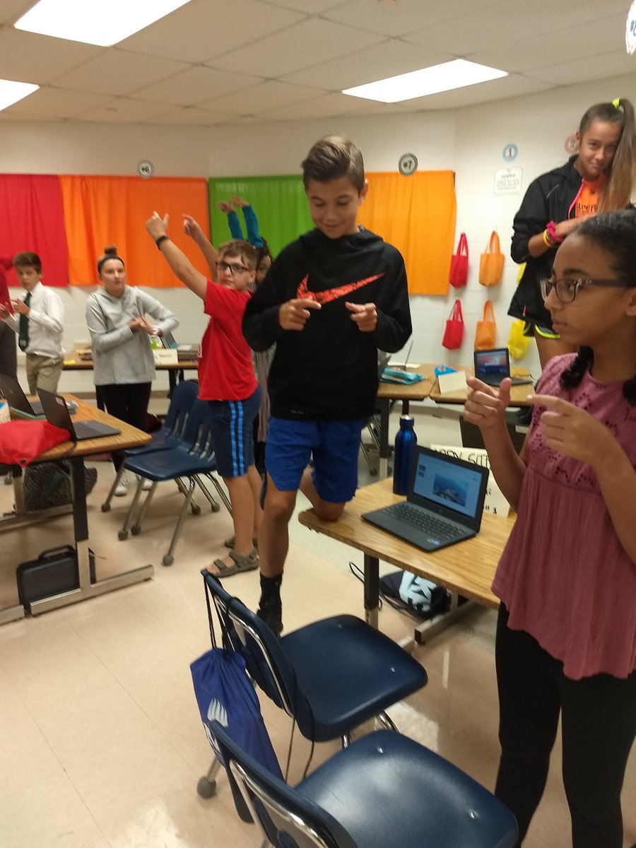 Mrs_ePate's tweet photo. Learning about angles in photography during Media Maker Space today! We tried it out with imaginary cameras first. Kinesthetic learning! Can't wait to see their actual photographs tomorrow! #excitedlearners #digitalstories #mmspace https://t.co/Rvv64fJANI