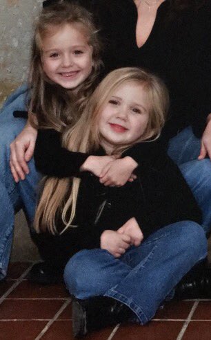 leapinglex's tweet photo. This is the longest amount of time I have ever been away from my sister... woah... I love &amp; miss you Al💕😙 @alll_palll https://t.co/ROCSGRfsaI