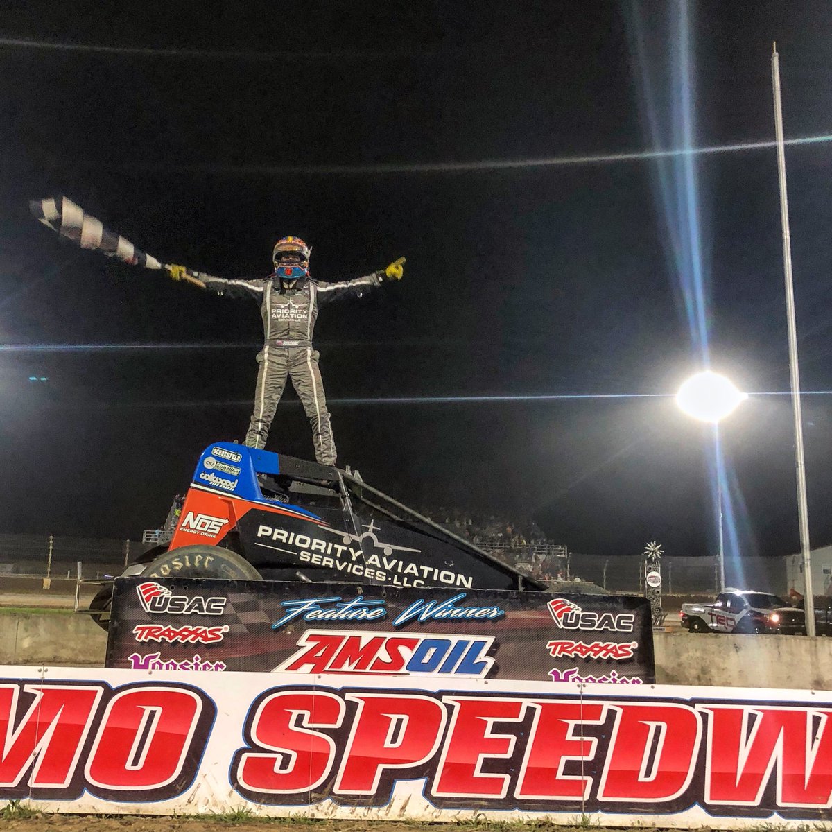 ClausonMarshall's tweet photo. Tyler Courtney WINS the first night of #SmackdownVII at Kokomo Speedway!!! https://t.co/8AxW0lwUgn