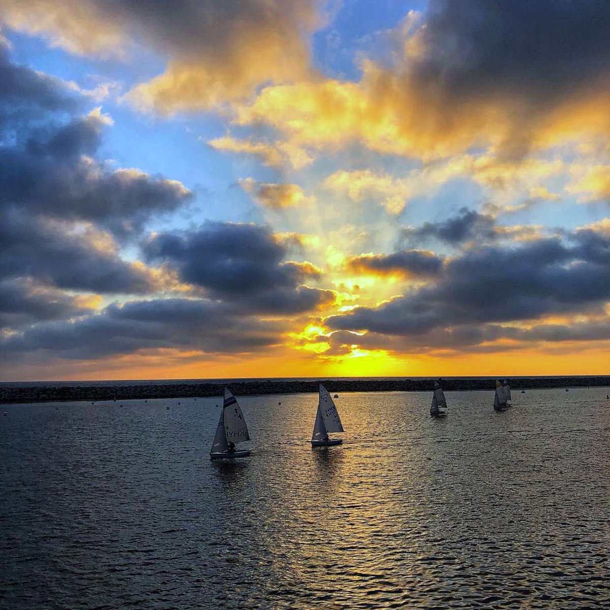 Redondo Beach tweet media