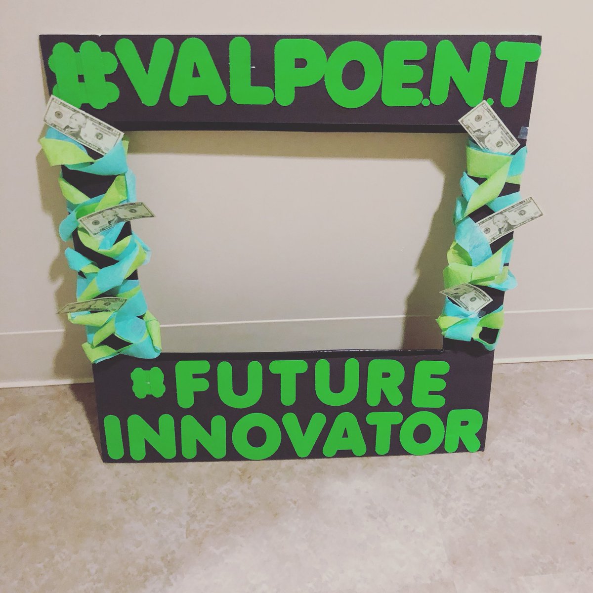 Come visit our booth and take a picture with our #FutureInnovator sign tomorrow at the Activities Fair!!💡💚💙 #epsilonnutau #epsilonnutauomicronchapter#entrepreneurship #valpo #VUBusiness #ENT #govalpo