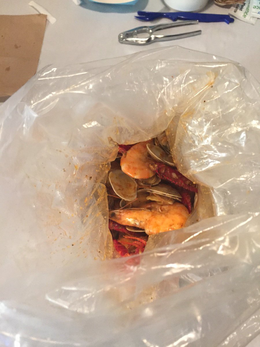 dementisdoug's tweet image. #SoftOpen @805foodie should check this out (@ Captain’s Cajun Boil in Oxnard, CA) swarmapp.com/c/jK0bbDB0R7T