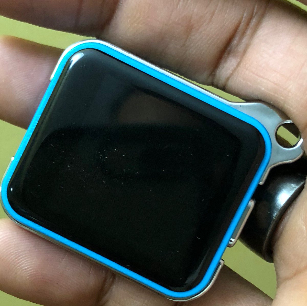 ojohnson's tweet photo. @mypassfort should I throw this away? It such a good idea gone to waste. https://t.co/Zfo1rbeYWJ