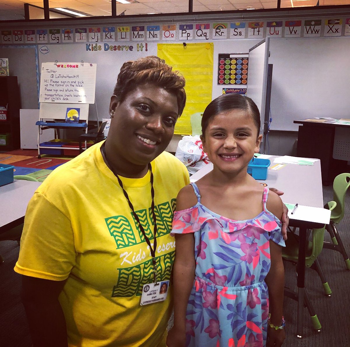 joseparada247's tweet photo. @BangElementary Ava excited to meet @LaTishaHamilt19 at tonight’s “Meet the Teacher” event #readyforkindergarten #bangbears #eagertolearn https://t.co/LgyWKiQ3dE