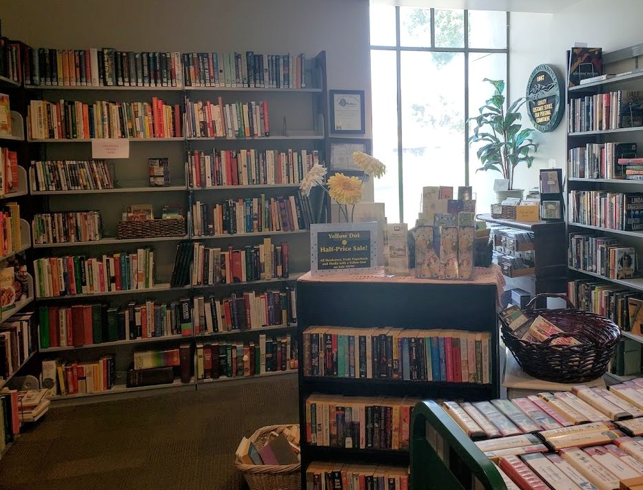 monrovialibrary's tweet photo. Come visit the only bookstore in town! They're having their Fall Book Sale Friday September 7th &amp; Saturday September 8th! #MonroLib #FriendsBookstore https://t.co/SbwLEyNkrD