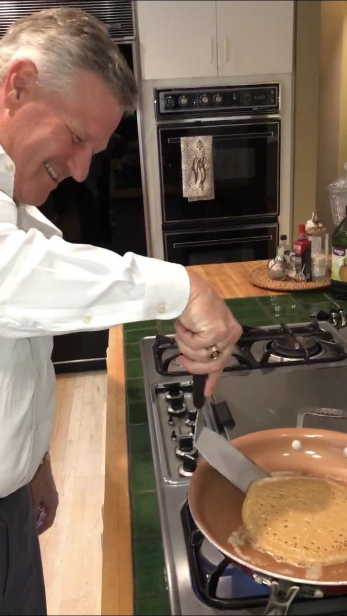 faulkner_sga's tweet photo. If this gets 25 RTs, President Williams has agreed to show the video of his *epic* pancake flip in chapel tomorrow in honor of STACKS with SGA tomorrow night!! https://t.co/DPy3IZrw2U