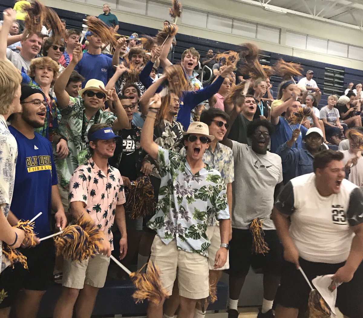 SueKemper's tweet photo. Another great show of support from @HenryClaySpirit for @HCvolleyball! Way to go Blue Devils! 💙🏐💛 BIVT this Friday/Saturday, then home match vs West Jess on Tuesday (8/28) 5:30/6:30/7:30 #hcvb2018 #ReturnoftheDevils https://t.co/BT9biAGxoI