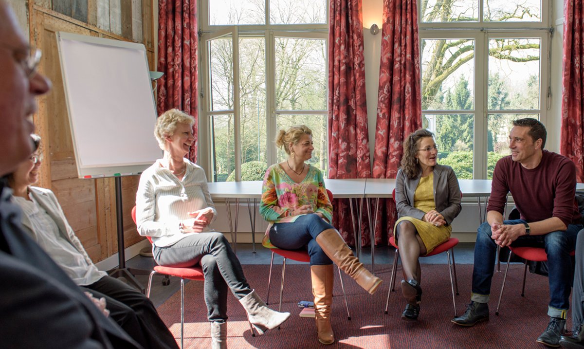 Around the Table: successes and trends in international learning. Join us at 4 September in Driebergen to talk about challenges in international learning programs within organizations. debaak.net/2yr9kYj