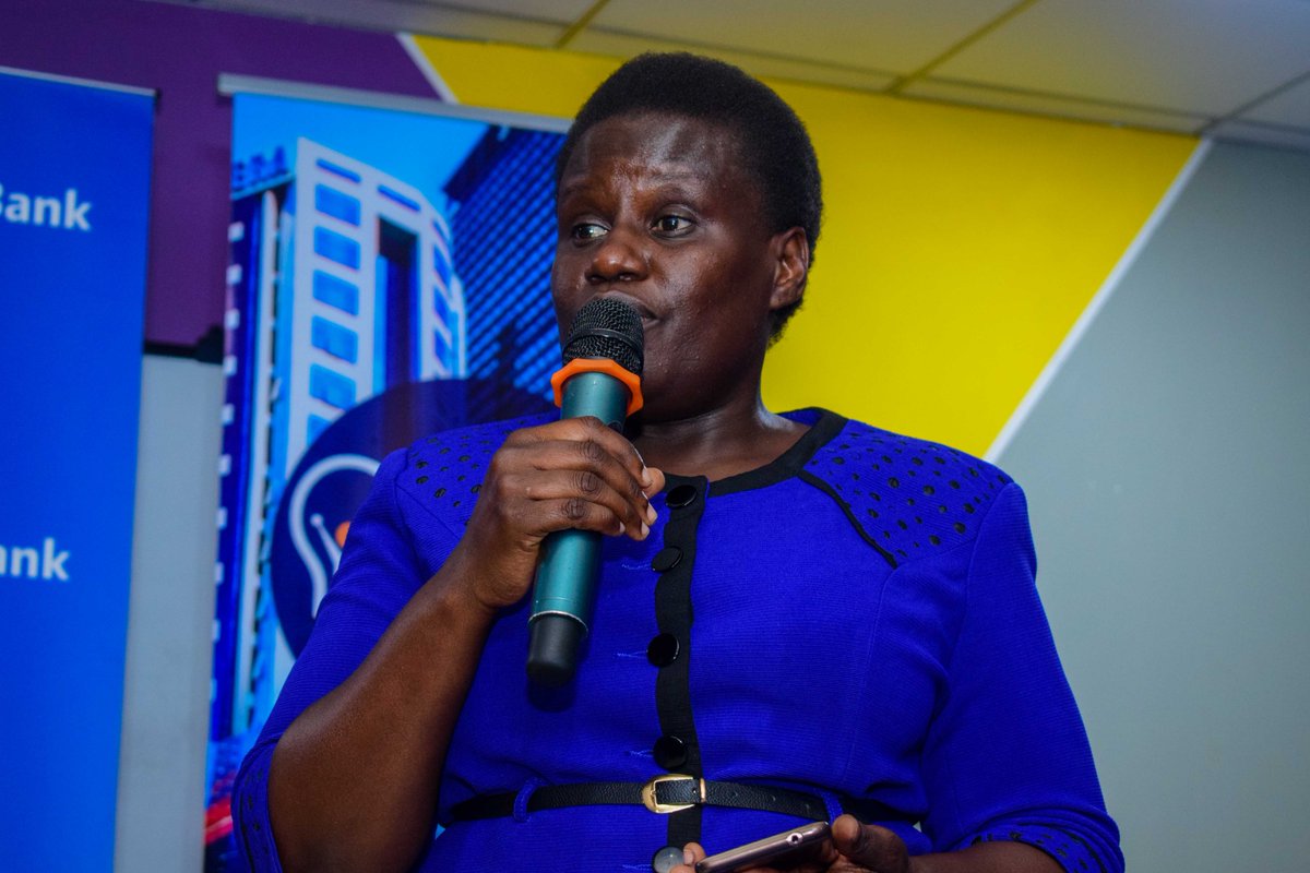 juliussmasaba's tweet image. @kiw18_ presents the @ZimbaWomen session led by Dr Gudula Baiga & #akongohilda availing mentors
#hairbyzziwa, @CareZziwa @digimark_uganda @masspass_edtech @Andela_UG @kafeerofdn @FundiBots, #CodingInHeels, Etc at @InnovationVilla 
@KAIN_Ideas 
@IntelliventiaUg 
#SpeedDateMentors