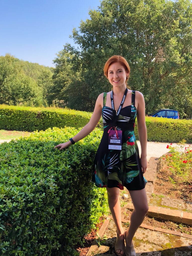 GinnyVeeMusic's tweet photo. Looking forward to a great weekend at Tour Music Fest @tourmusicfest #weloveyourmusic in CET Umbria #mogol #sony #sonyitaly https://t.co/Ia6JHtJ1kB