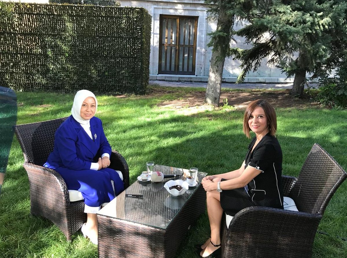 oznurcalik's tweet photo. Habertürk TV'de
#BayramSohbetleri programında  @SibelDemirciErd'in konuğuyum.

Izlemek için:
📺https://t.co/9XDtPek7rM https://t.co/3XGVI210Aj