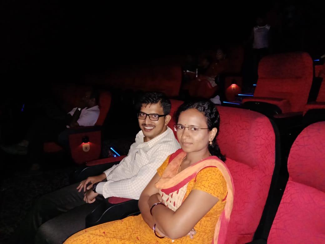 mandar_borage's tweet photo. Watching GOLD movie https://t.co/812YQ9U8dW
