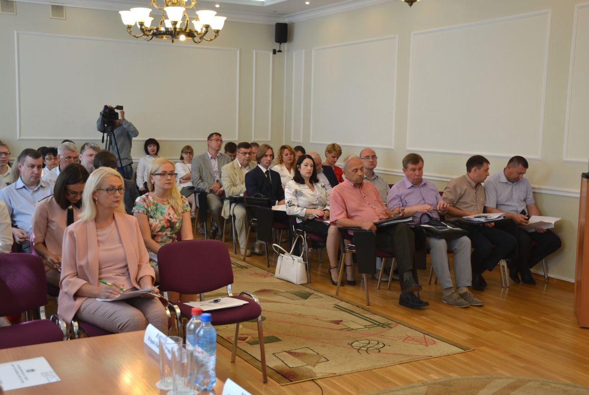 Развитие экономики: сила в молодых кадрах
Председатель Общественной палаты Орловской области Елена Сенько приняла участие в заседании круглого стола по теме: «О стратегии социально-экономического развития Орловской области до 2035 года». 
#ОПОО #НКО #Стратегия2035 #Инвестиции