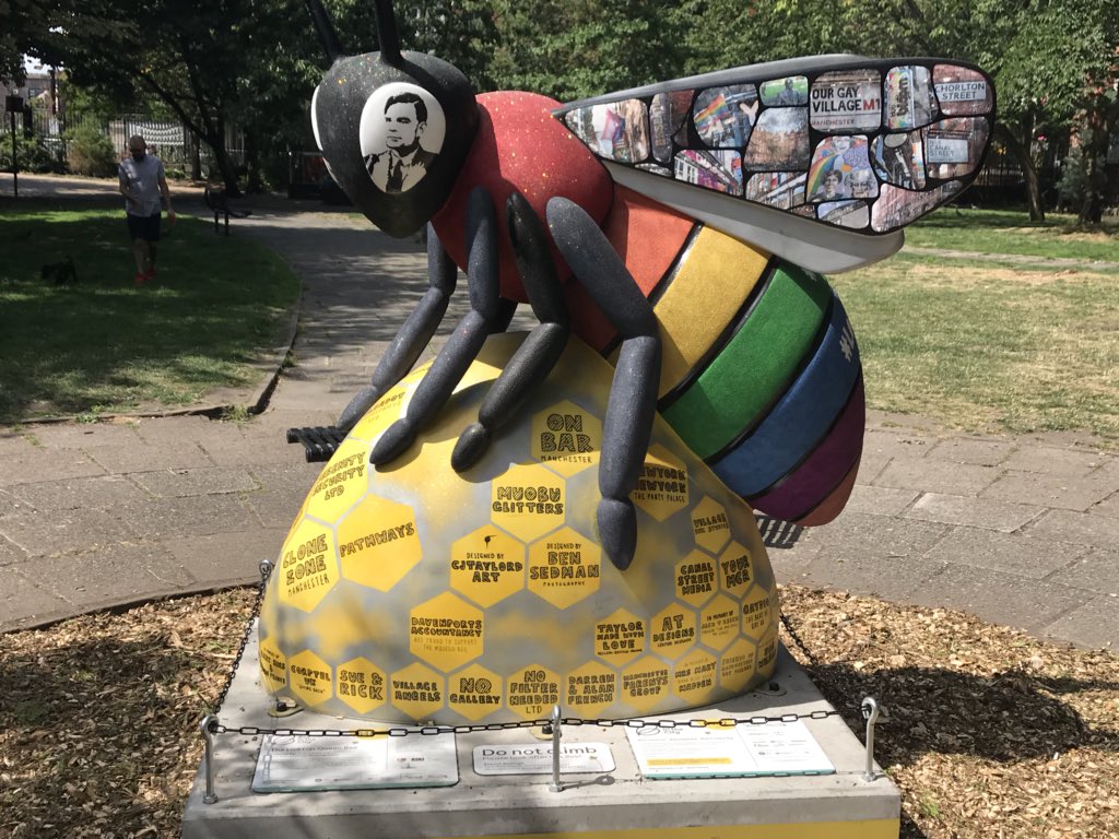 @CJTaylordArt @BenSedman @LGBTQ_QueenBee @beeinthecitymcr @wildinart @ATdesignsMCR @tmwluk @mancmade @YourMCR @canalstmancs @CarlAustinBehan Insitu! Awesome can’t wait to see queen bee again in the parade, will be like a honey pot!