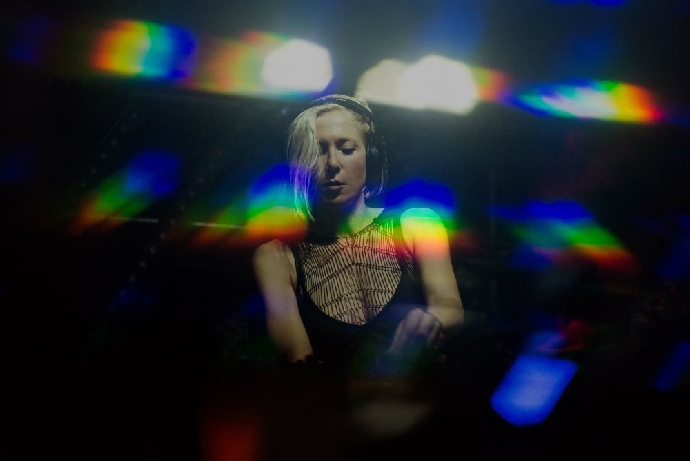Neste sábado 25, o club Caos apresenta @ellenallien em apresentação única e aguardada no Brasil. https://t.co/YKflKaXp6i https://t.co/wYeYPGEjXG