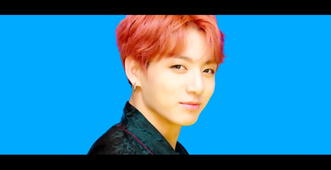 scftsanii's tweet photo. TWO MORE FRICKEN HOURS BEFORE MY LIFE WILL BE CHANGED FOREVER.
#BTS #btsanswerpreordernow #Answer #BANGTAN #ARMYsMakeAGalaxy #BTSCOMEBACK #Australia @BigHitEnt @bts_bighit @bts_love_myself @BTS_twt
https://t.co/sJ3CURyMgP https://t.co/sGJT4Abz5D