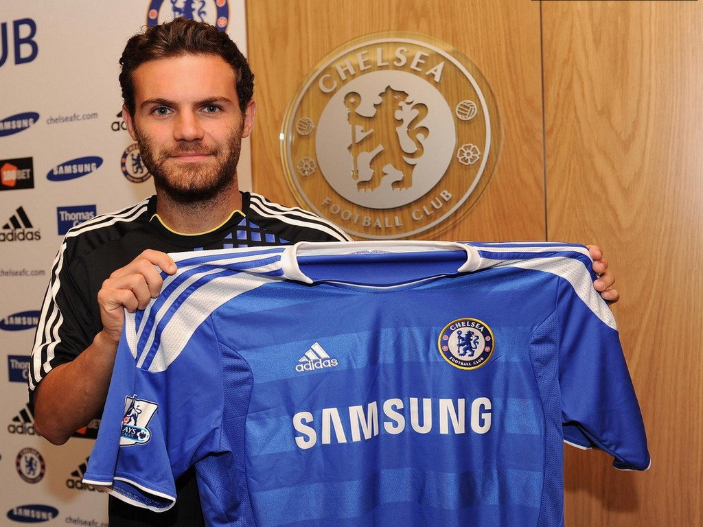 Chad on Twitter: "On this day: 2011 - Juan Mata signed for @ChelseaFC from  Valencia. #CFC #Chelsea… "