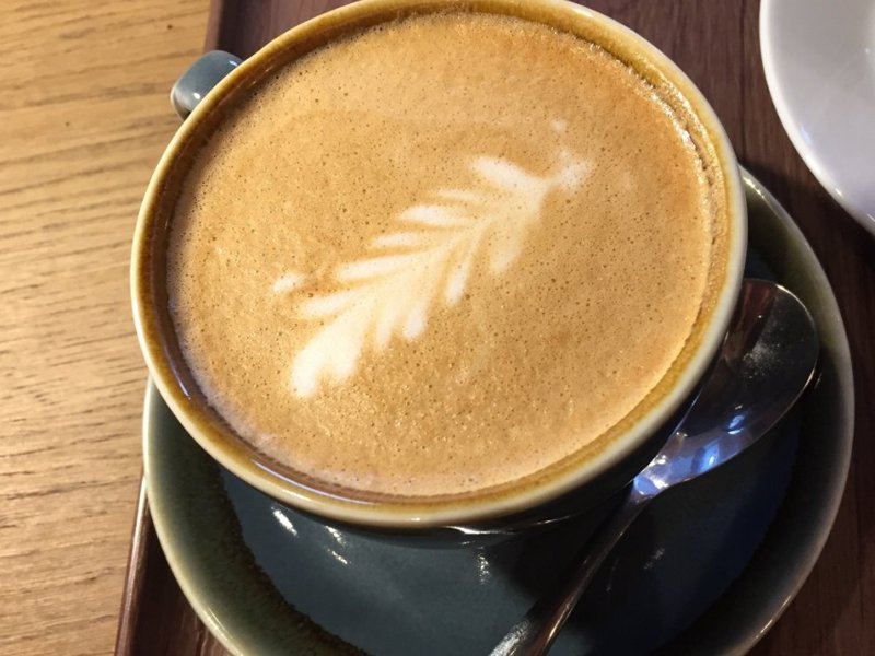 RedWatchful's tweet image. Good morning, fellas! Let's start the day right: I have found a place called Arro, the TEMPLE OF COFFEE in London!!! Just wonderful! 🧡☕️🍞🍪🥧💚
#needsomecoffe #FridayMotivation