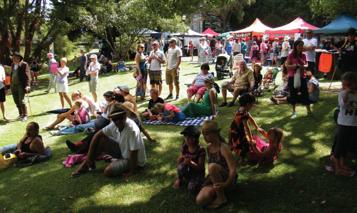 Community Fund applications are open.The scheme aims to assist not for profit community groups that are undertaking a project or event which is aligned to Council’s Community Outcomes, and which benefits the wider community or a sector of the community. ► buff.ly/2MsPKBs