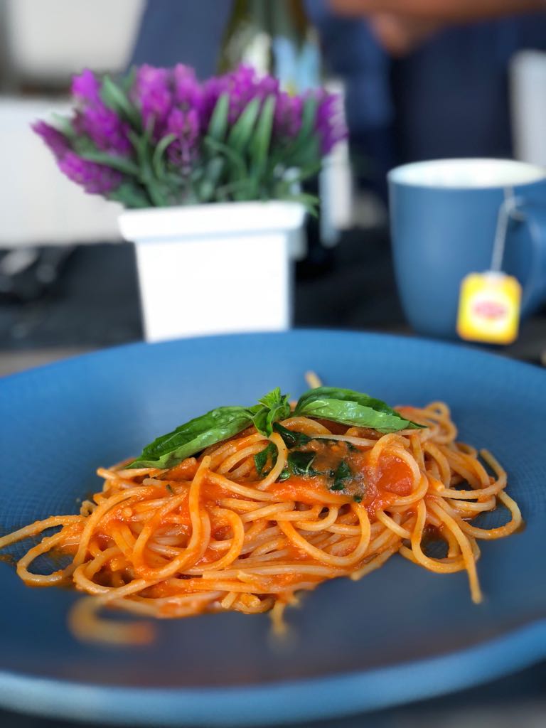 DVMBali's tweet photo. Who believe in Bali you can eat pasta like in mama in Italy? #bali #traveller @CNNTravel #LuxuryTravel @TripAdvisor  @ApartmentGuide #Canggu #residences https://t.co/Qe8USpD7Ks