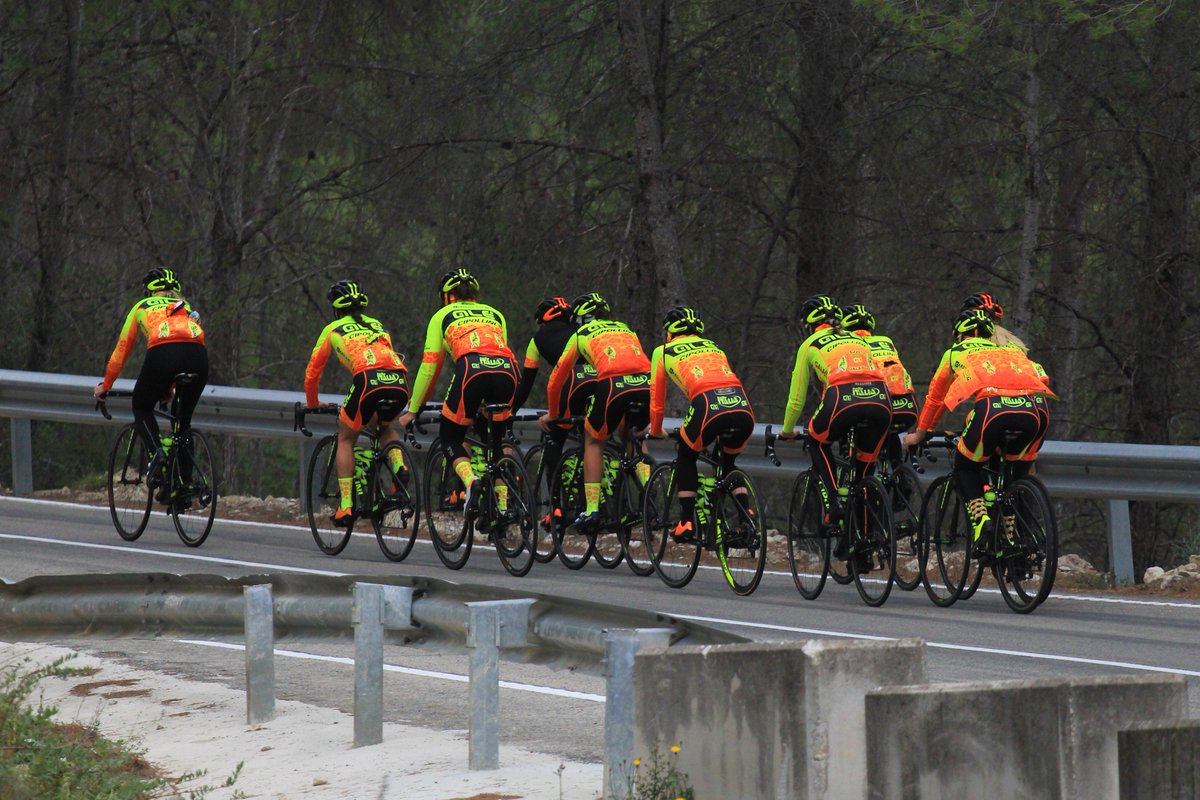 Line-up <a href="/GrandPrixPlouay/">Grand Prix de Plouay</a> #plouay #UCIWWT: <a href="/chloe_hosking/">Chloe Hosking OLY</a> <a href="/SorayaPaladin/">Soraya Paladin</a> <a href="/JannekeEnsing/">Foodcoach Janneke Ensing</a> <a href="/DTuslaite/">Daiva Tuslaite Ragazinskiene</a> <a href="/ane_santesteban/">ᴀɴᴇ sᴀɴᴛᴇsᴛᴇʙᴀɴ</a> <a href="/MayukoHagiwara/">Mayuko Hagiwara</a> #ale #YellowFluoOrange