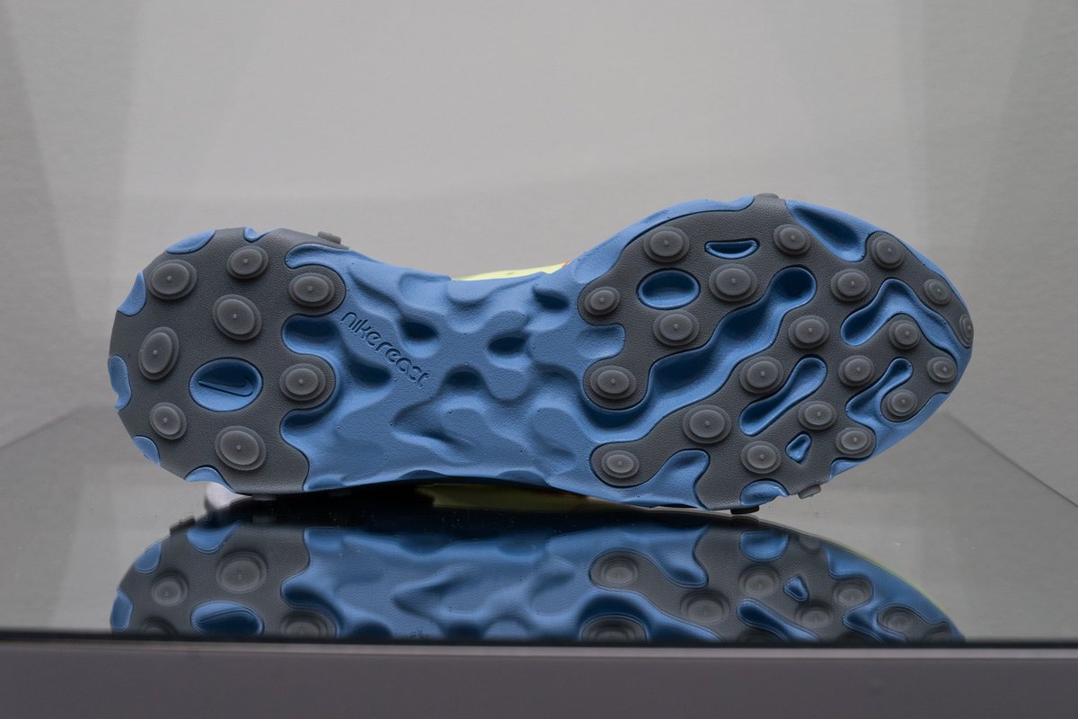 Hypebeast_JP's tweet image. Nike React Element 87 に待望の UNDERCOVER コラボモデルが登場 @Nike #Nike #ReactElement87 #undercover #ナイキ
Read More : bit.ly/2MwXtyg