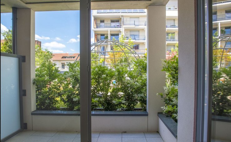 SenStEtienne's tweet photo. Aujourd'hui, nous vous faisons découvrir un appartement type T2 😊
 N'hésitez pas à nous contacter pour de plus amples informations au 04 77 95 57 01 ou au 05 62 47 86 10 @SenStEtienne @saint_etienne_ #seniors #convivialité #T2 #résidencesécurisée #bienvieillir https://t.co/hyjJjaKSq2