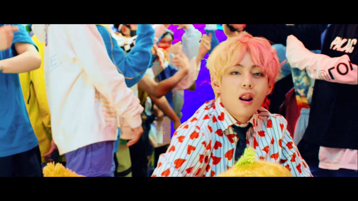 taehyung pics⚡️ tweet media