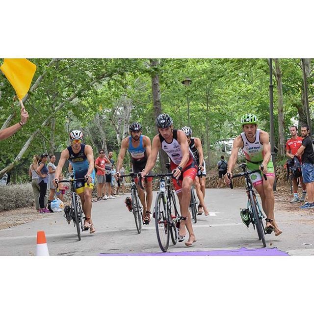 doszeroteam's tweet photo. Victoria en el #Triatlón de Anna para nuestro compañero @triatlonrodriguez ( @cthuracanvalencia ). Muy contentos de repetir el triunfo en una de nuestras citas obligadas en verano. ¡Seguimos trabajando duro para dejar la temporada en lo mas alto!
• •… https://t.co/8dTXnyHDCB https://t.co/7HwcLYQzlE