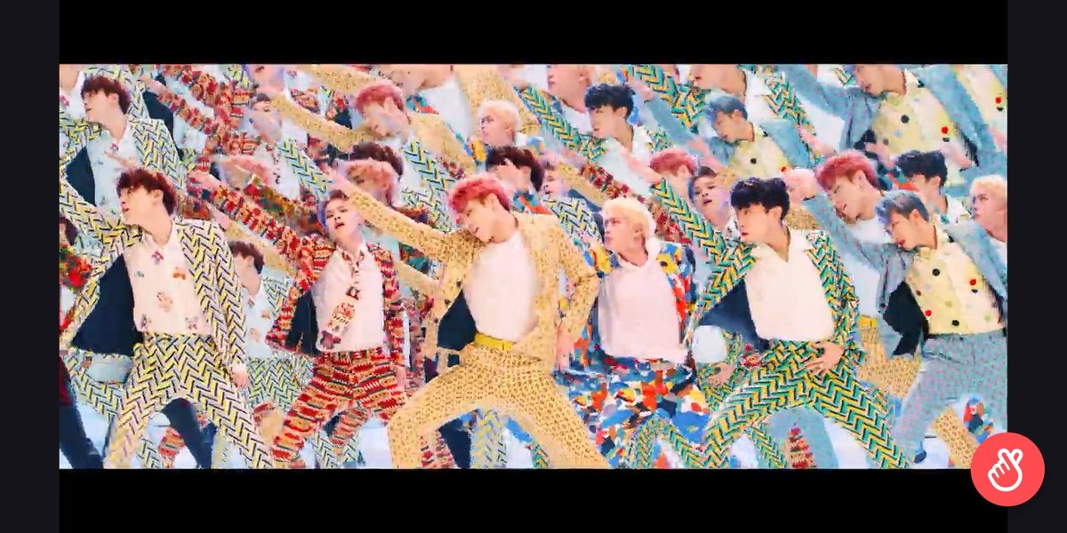 kumamonminsuga's tweet photo. Это просто лучшее.
Лучшие мемы BTS, могут сделать только сами BTS.

#IDOL https://t.co/8NH4F0pvmw