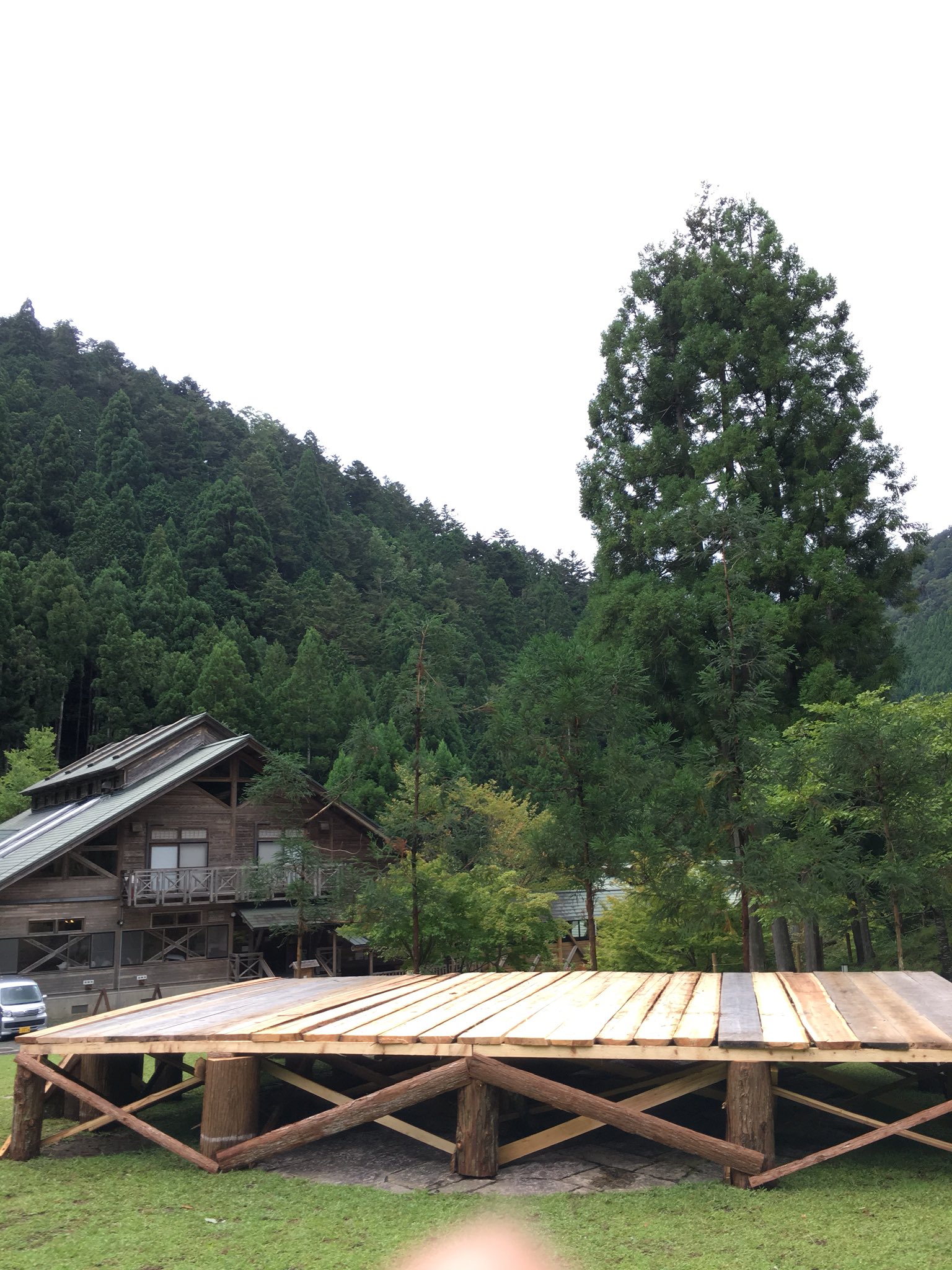 花背ワンダー Twitter પર 花背ワンダーランドです 8月25日 すべて予定通り 開催いたします お騒がせしました 台風の影響で通行止めの花背峠がみなさんのご協力で開通 しました ワンダー なことがはじまる前からおこる花背ワンダーランド みなさん