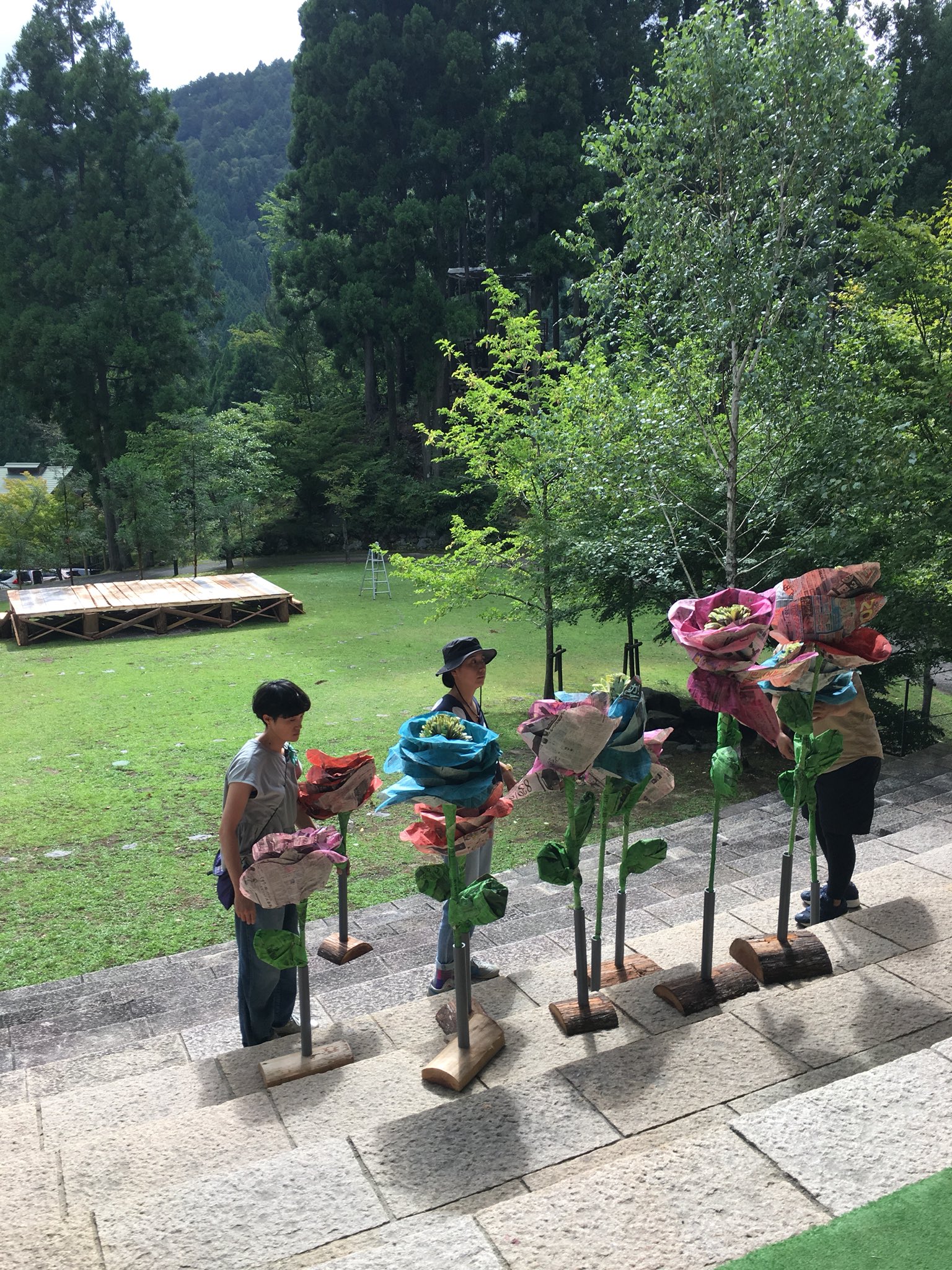花背ワンダー Twitter પર 花背ワンダーランドです 8月25日 すべて予定通り 開催いたします お騒がせしました 台風の影響で通行止めの花背峠がみなさんのご協力で開通 しました ワンダー なことがはじまる前からおこる花背ワンダーランド みなさん