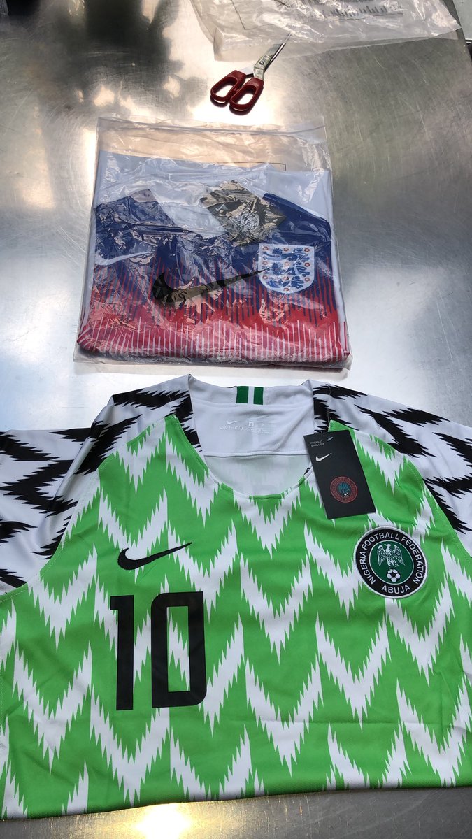 FutbolKitman's tweet photo. High quality replicas jerseys⚽️
Any club✅
Any country✅
All priced at £29.99👀
Printing available +£1.99 https://t.co/7vHA68BlH4