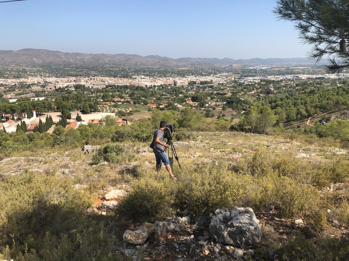 A <a href="/elmatiapunt/">El matí À Punt</a> tenim un temps dedicat a l’oratge i cada dia alguns pobles són protagonistes. Esperem que a <a href="/Joviesteve/">Jovi Esteve</a> li agrade esta finestra d’Ontinyent. <a href="/jdiumenge/">Jose Luis Domingo</a> <a href="/apunt_media/">À Punt</a>