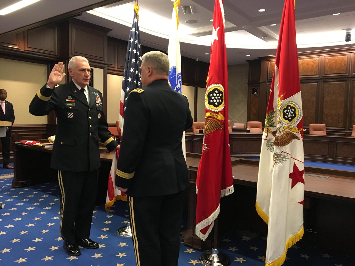 armyfutures's tweet image. The @USArmy @ArmyFutures Command welcomes our first Commanding General, Gen John M. Murray. The @ArmyChiefStaff,  Gen Mark A. Milley presided over the promotion ceremony in AFCs new headquarters in Austin, TX.  #FuturesCommand