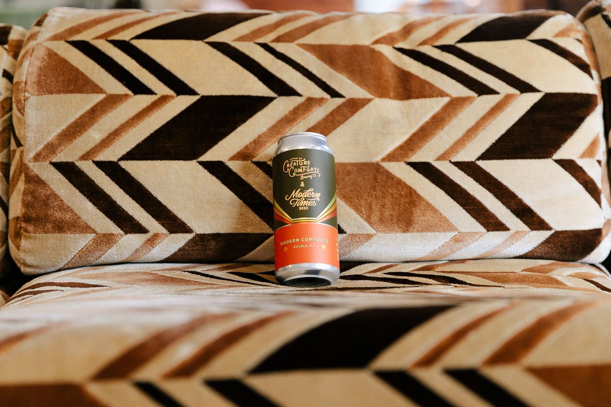 creaturebeer's tweet photo. Modern Comforts will be available today at 3PM! This is a Double IPA (8%) made w/ Citra & Mosaic hops and a collaboration brew with our friends @ModernTimesBeer. And special thanks to The Starlite Showroom for letting us photograph in their space. https://t.co/8jeUwUFYh7