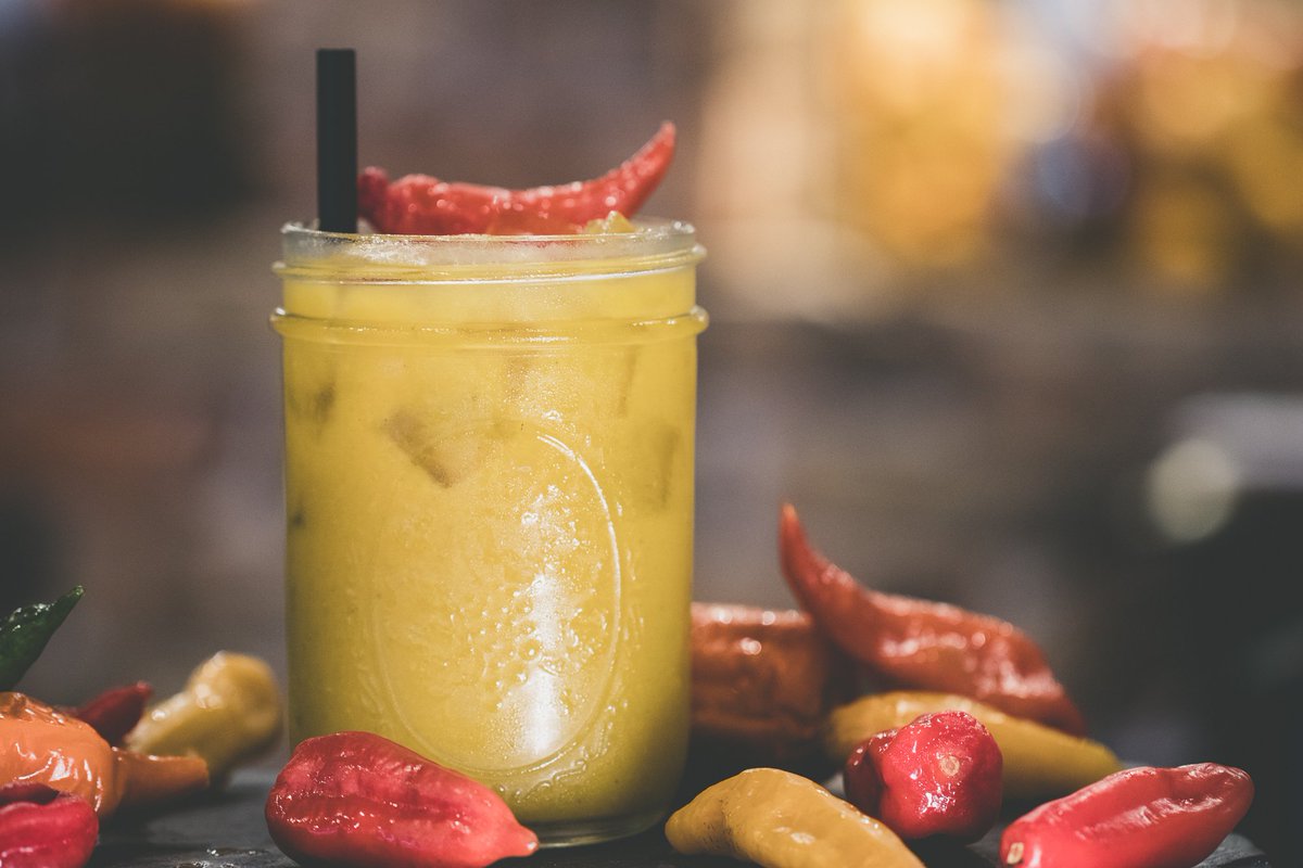 Your favorite Peruvian Cocktails only served at Dr. Limon🍸