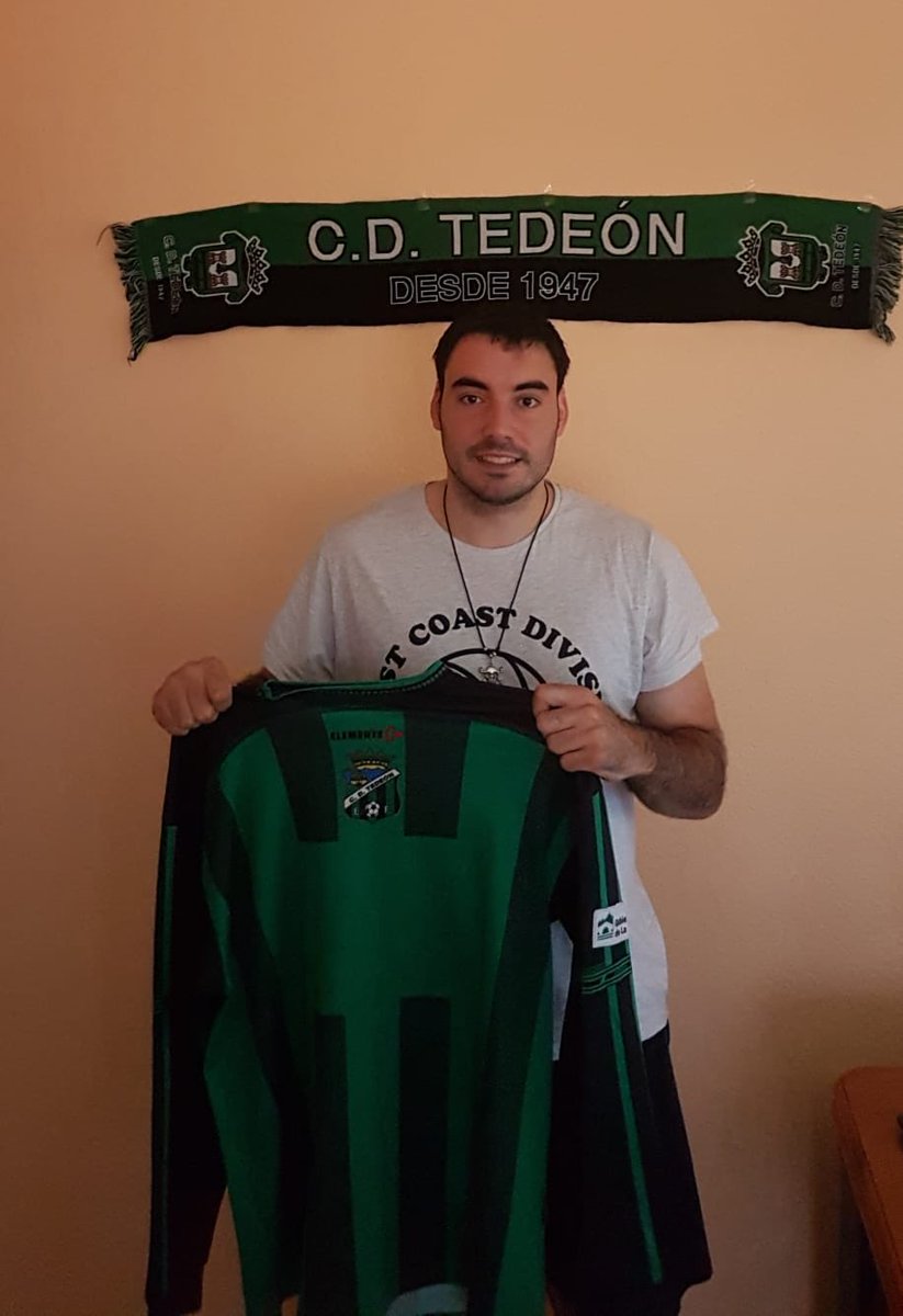 CDTEDEON's tweet photo. 💣💣💣

FICHAJE!!!!

El Tedeon esencia, la banda del San Miguel, el alma mater del vestuario regresa a su casa con el compromiso de devolver a su club donde se merece. 

Contigo somos más fuertes. @javitoxiko91 

#Javilo
#SomosTedeon https://t.co/WRrlDz8Dcy