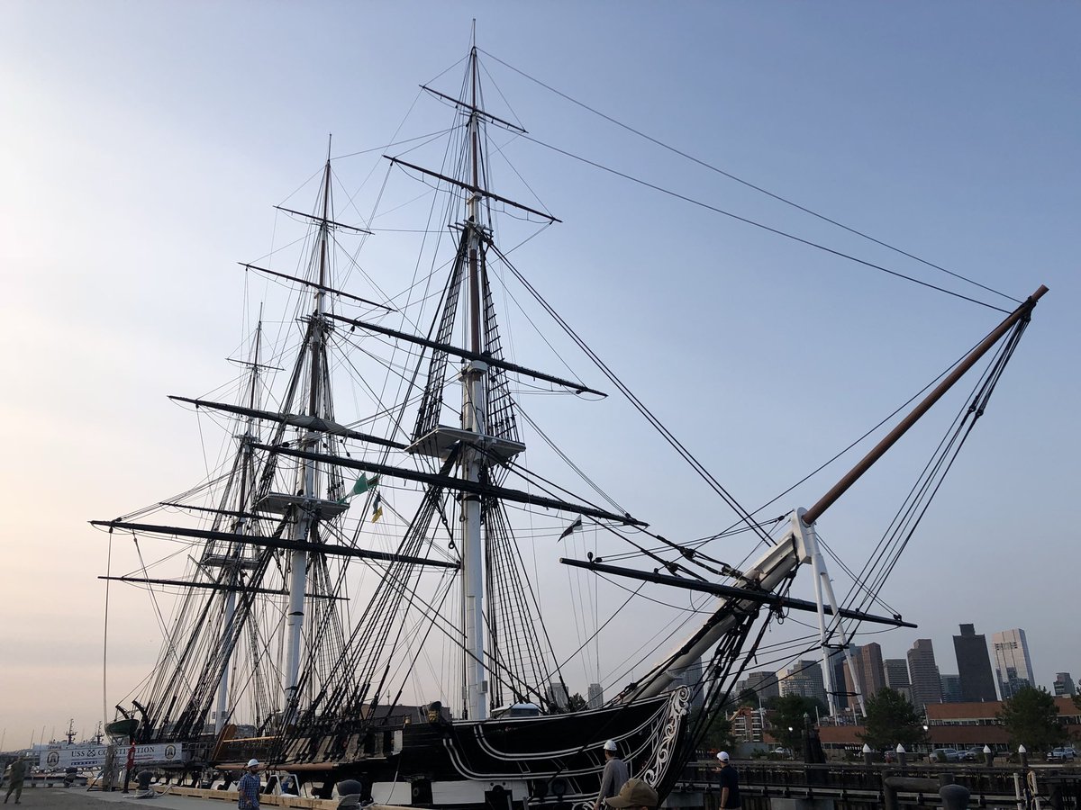 #EarlyCannonWarning! Your #ShipOfState is getting underway at 10am to celebrate the completion of a successful #ChiefPettyOfficer Heritage Week! Come out around the @CityOfBoston harbor and see us! @USNavy @USSConstMuseum @USNHistory @bostonNHP